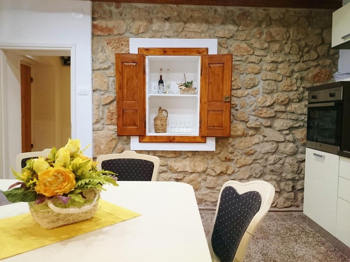 Barac Rural Holiday Home Grižane Exterior foto